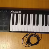 Alesis V25