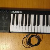 Alesis V25