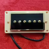 RM Pickups P90 sn&iacute;mač RP94 v humbucker velikosti, zlat&yacute;