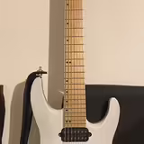 Jackson DKA7 sedmistrunka