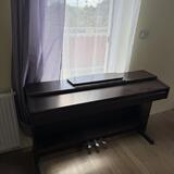Yamaha YDP 140