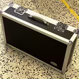 Warwick Pedalboard (hardcase) (rezervov&aacute;no)