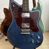 Squier Toronado Lake Placid Blue