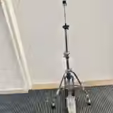 Pearl hi hat stojan. 