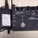 Ampeg SCR-DI prkticky nov&yacute; včetně napaječe