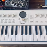 Arturia Astrolab 37