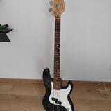 Prodám Fender Precision bass Mexico