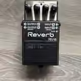 Prod&aacute;m Pedal boss Reverb RV-6