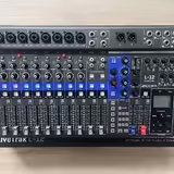 ZOOM LiveTrak L12