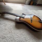 Mandolína Godin A8 - made in Canada