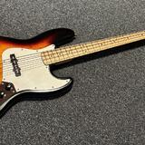 Fender Squier Affinity Jazz Bass - REZERVOVÁNO