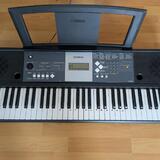 Klávesy Yamaha YPT 230