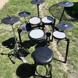 elektronick&eacute; bic&iacute; V-Drums td-17