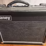 kombo Laney VC 15, doprava na v&yacute;d. m&iacute;sto v ceně
