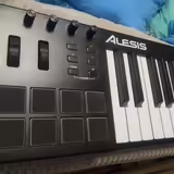 Alesis V49
