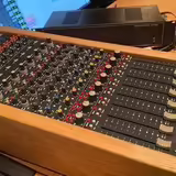 Studer 963 (Api,Neve,SSL,Chandler)