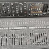Midas M32 + case