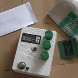 EMPTY HEAD - Falling Man Delay / modulator