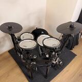 Elektronické bicí Roland TD1-MK + stolička a double pedál