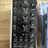 Prodám Behringer Four Play