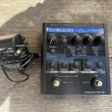 TC-Helicon VoiceTone Create XT – vokální multi efektový proc
