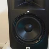  Studiové monitory JBL LSR305