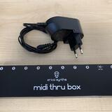 Erica Synths Midi Thru Box