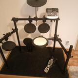 Alesis DM8