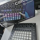 Novation circuit (zánovní stav)