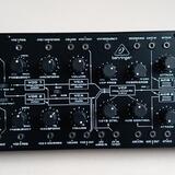 Behringer Kobol v záruce