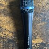 Sennheiser e945