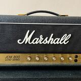 Marshall JCM 800 