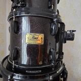 Pearl Master studio
