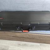 Prodám Gator GTSA-KEY61 - klávesový kufr s kolečky