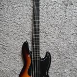 Squier jazz bass 5 EMG aktiv