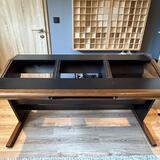 Studiový stůl Zaor Onda Mack Walnut
