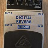 Behringer  DR600