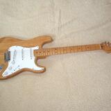 Prodám Fender American Standard Stratocaster 1997