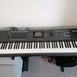 Kurzweil PC4 (digitální stage piano)