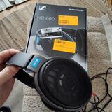 Sennheiser HD 600 top stav , zánovní - krabice 