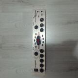 BEHRINGER BASS V-AMP PRO 