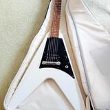 Prodám el.kytaru Gibson flying V Melody maker Satin white