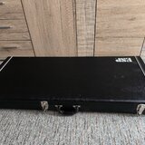 Original kufr pro Randy Rhoads kytaru