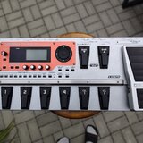 BOOS GT-10B basový multiefekt