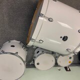 Sada bicí.Mapex Armori..