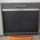 celolampové kombo Fender Bassbreaker 15 Celestion V Type G12