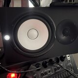 Yamaha HS8