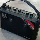 Kytarové kombo ROLAND MOBILE CUBE