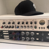 TLA Ivory 2 5051 – studiový elektronkový kompresor