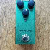 Kytarový analog delay